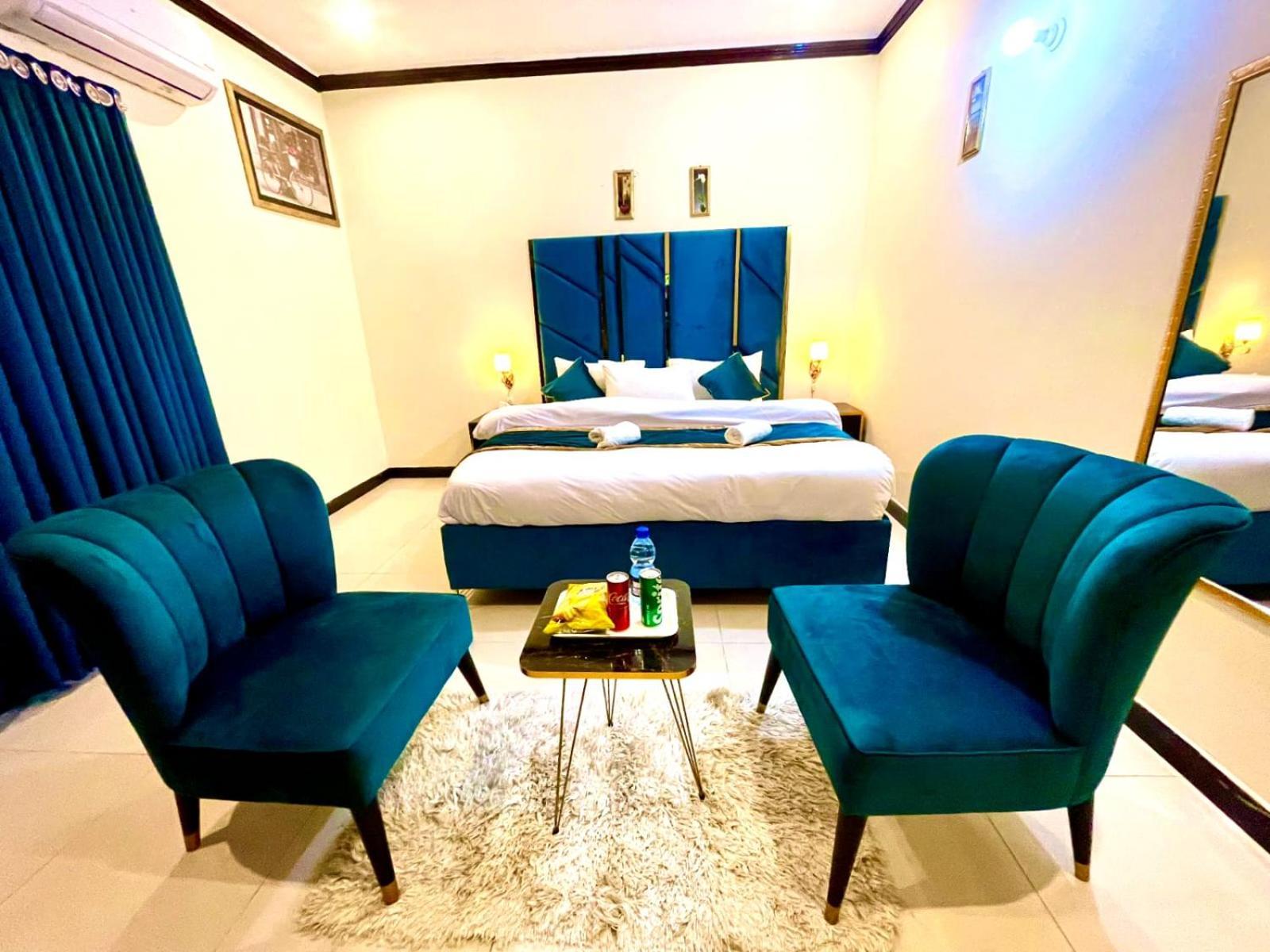 Go Room Hotel לאהור מראה חיצוני תמונה