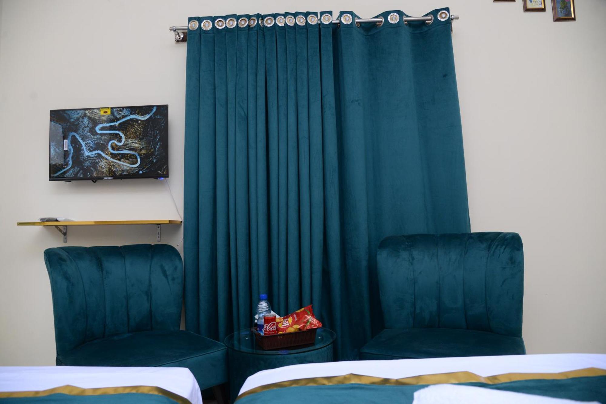 Go Room Hotel לאהור מראה חיצוני תמונה